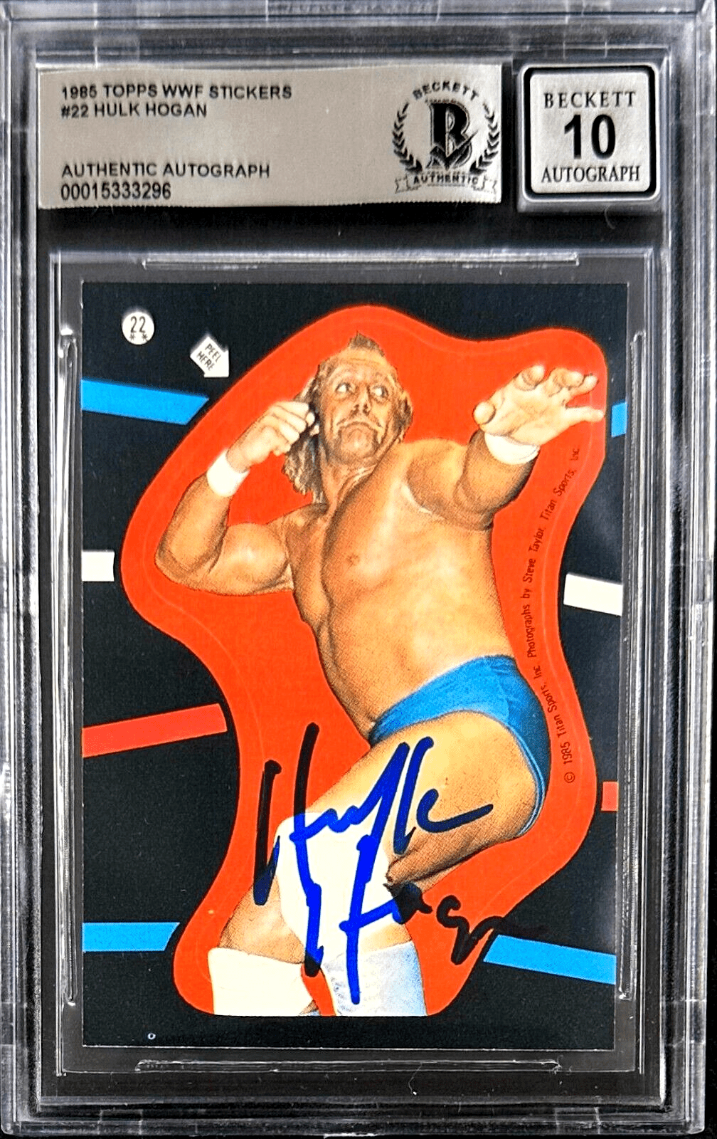 Hulk Hogan 1985 Topps WWF Sticker #22 Beckett Authen Auto 10