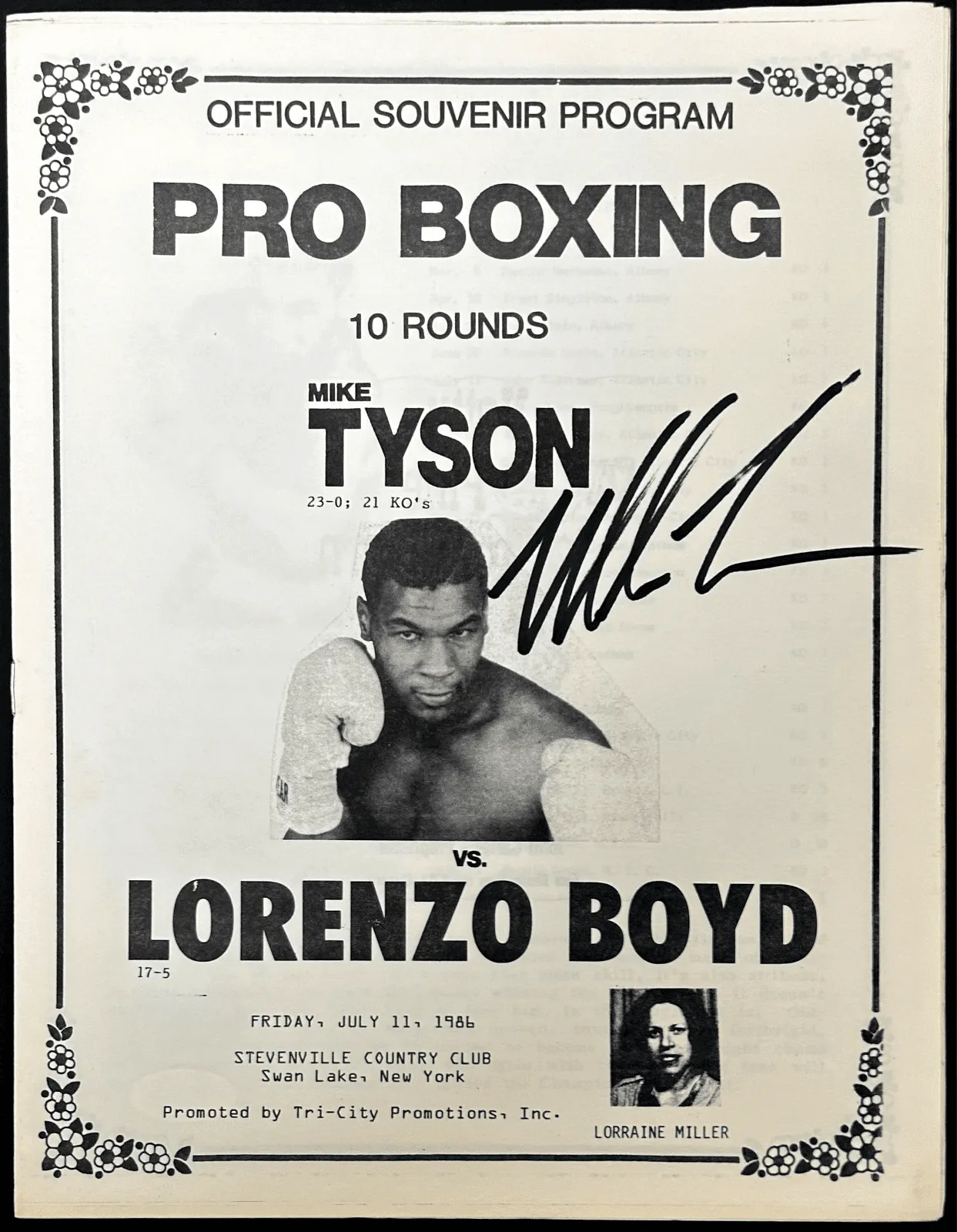 Mike Tyson vs Lorenzo Boyd 1986 Signed Original Fight Program  JSA W8969405