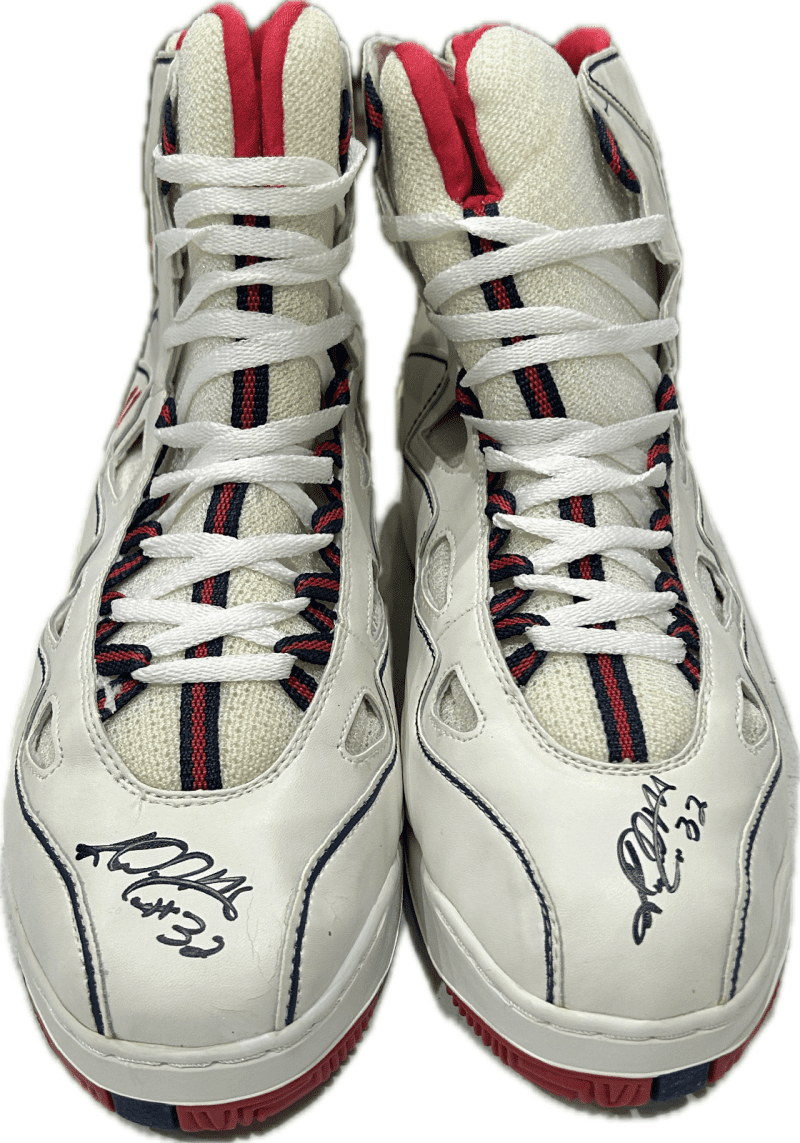 Karl Malone Signed Player Issue LA Gear USA Shoes JSA From Malone's Collection