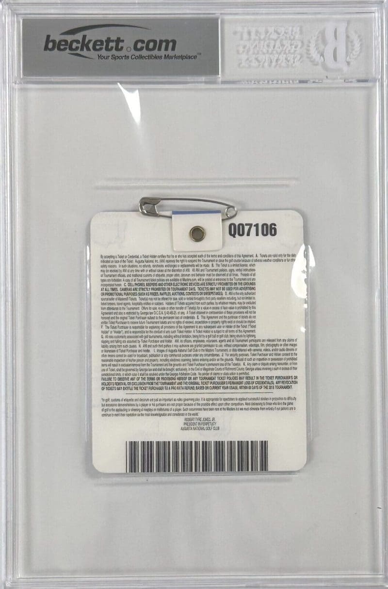 Danny Willett Signed 2016 Masters Badge Beckett Authentic 7 Nm 15653686 - Image 2