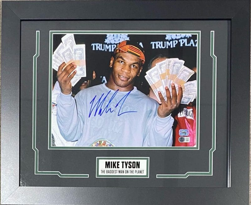 Mike Tyson Signed Framed Photo 11x14 Beckett & Tyson Hologram Authen Money 2