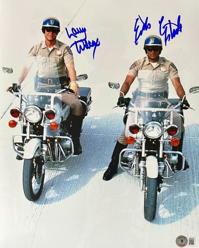 Erik Estrada & Larry Wilcox Signed Autographed CHIPS 11x14 Photo Beckett #5