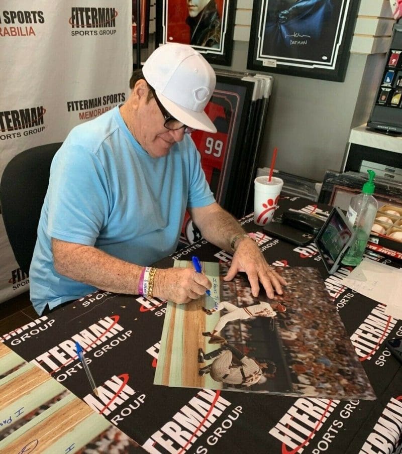 Pete Rose Autographed 16x20 Photo Pete Rose Exclusive Hologram Hit King 4192 - Image 2