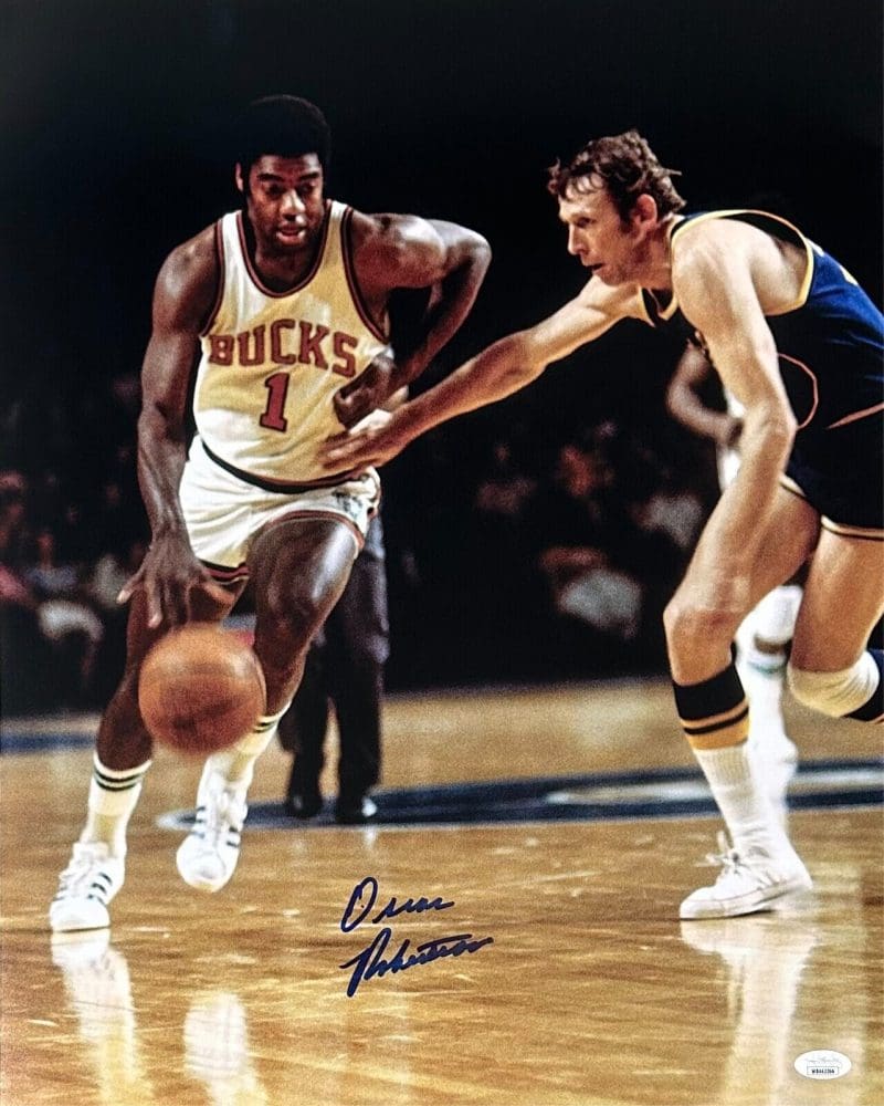 Oscar Robertson Signed Autographed Photo 16x20 JSA Authenticated 4