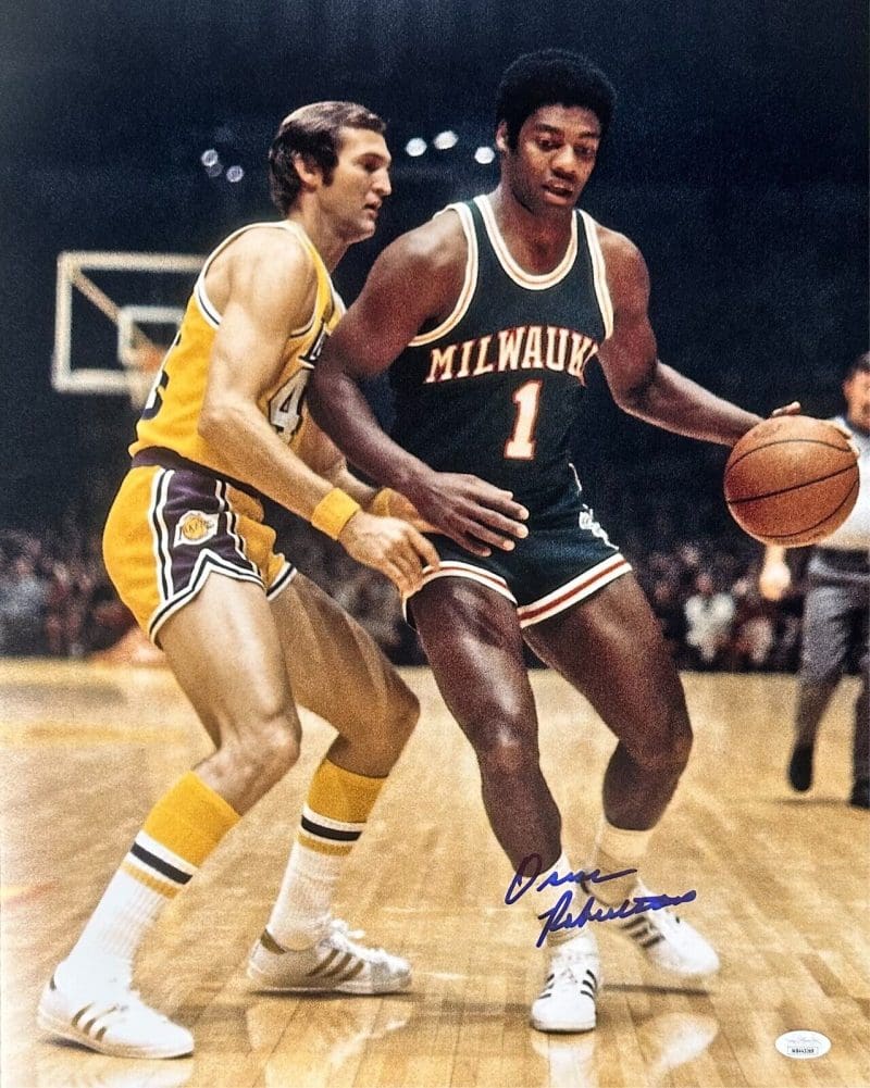 Oscar Robertson Signed Autographed Photo 16x20 JSA Authenticated 5