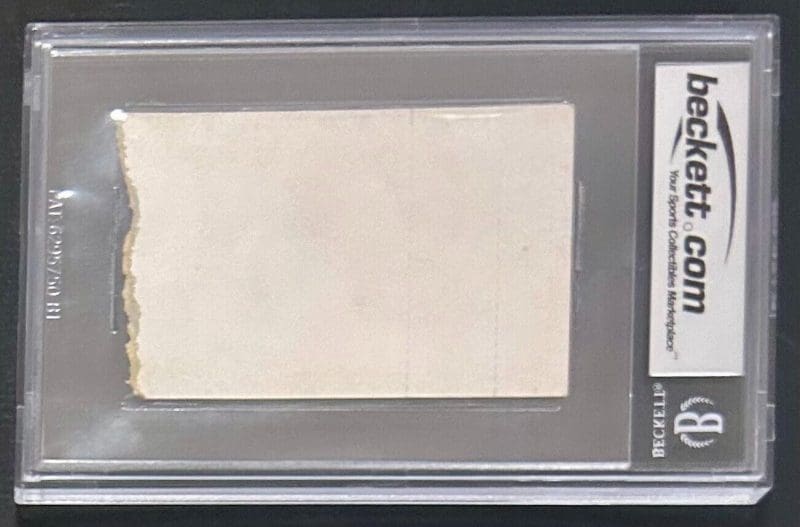 Hulk Hogan Signed Mar 3 1985 WrestleMania I CCTV Ticket Stub Beckett 7 Nm Auto10 - Image 2