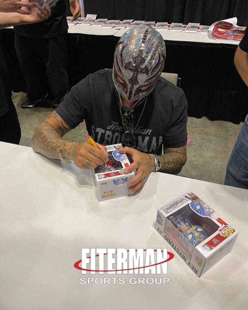 Rey Mysterio Signed Autographed Funko POP Figure 93 JSA Authenticated Yellow - Image 3
