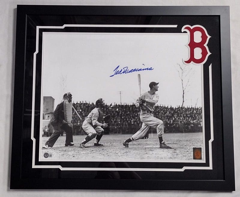 TED WILLIAMS Signed Framed 16x20 Photo Beckett & Green Diamond Authen 5 AC25244