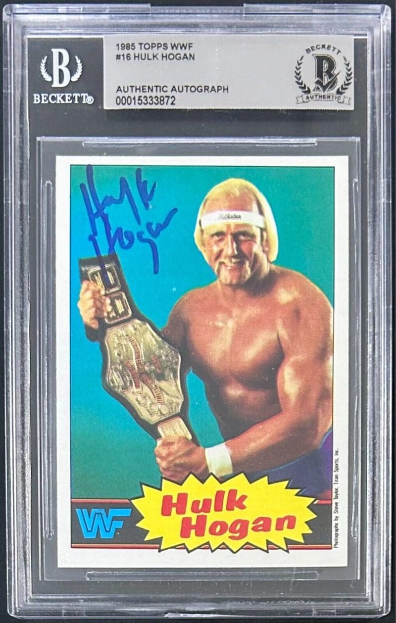 Hulk Hogan Autographed Signed 1985 Topps WWF Card #16 Beckett 15333872
