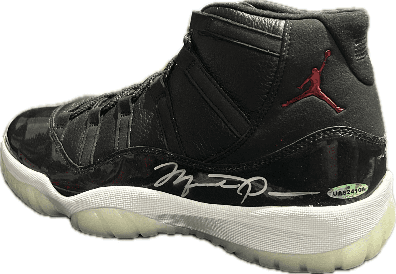 Michael Jordan Signed Space Jam Jordan 11's Shoes Size 13 UDA JSA GOAT Authen - Image 3