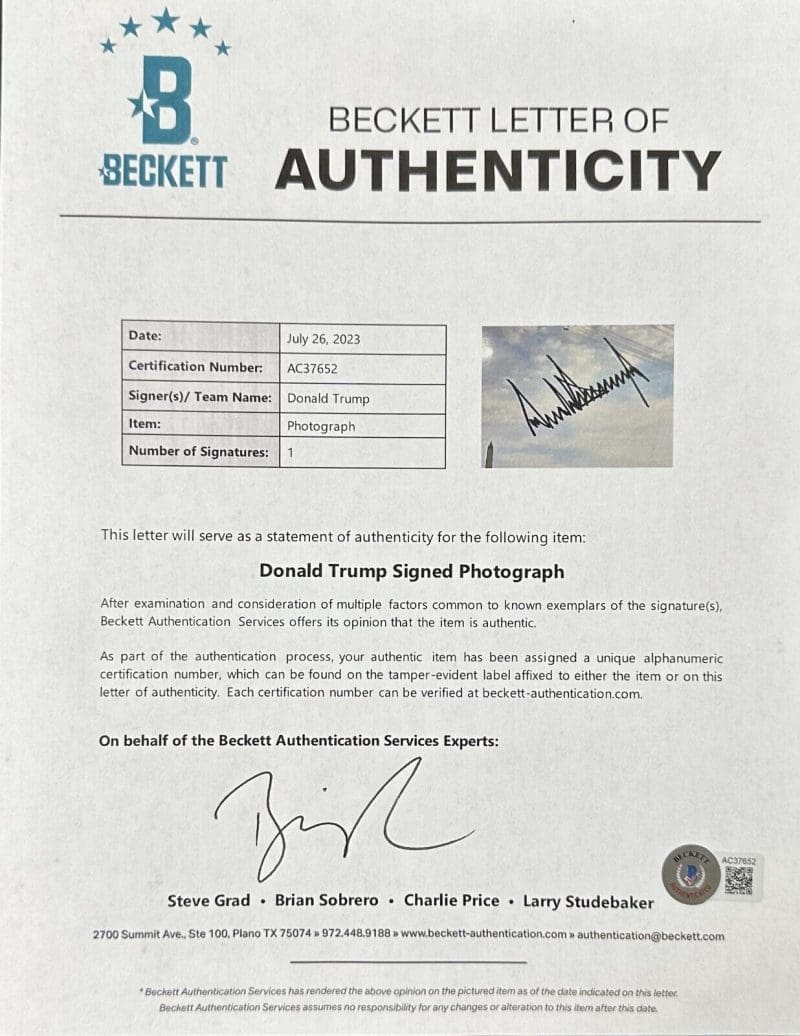 President Donald Trump Signed Autographed Framed 16x20 Photo Beckett Letter B - Image 2