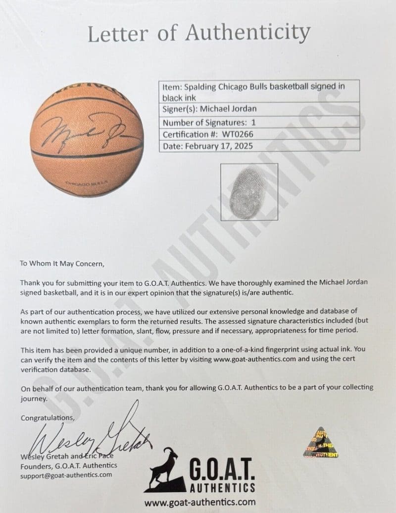 Michael Jordan Signed Spalding Bulls Official NBA Game Basketball Beckett & GOAT - Image 8