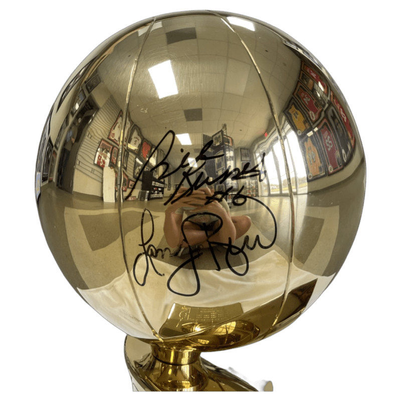 Bill Russell Larry Bird Signed Full Size Replica Trophy JSA PSA Beckett Authen - Image 4