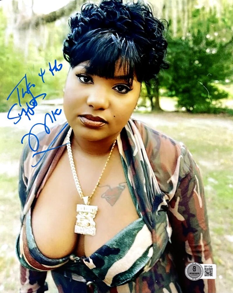 Mia X Signed Autograph 8x10 Beckett Authentication #1