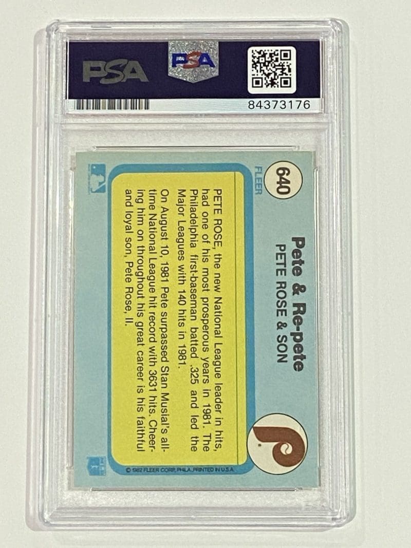 Pete Rose Signed 1982 Fleer Card #640 PSA DNA Philadelphia Phillies - Image 2