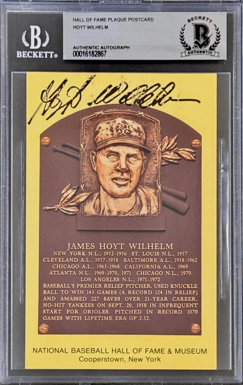Hoyt Wilhelm Signed Autographed Hall of Fame Plaque Postcard Beckett 16182867