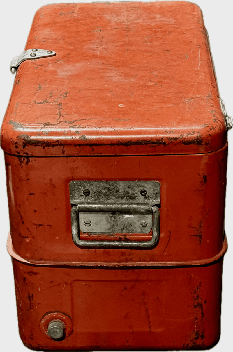 Budweiser  King of Beers Vintage Red Metal Cooler - Image 3