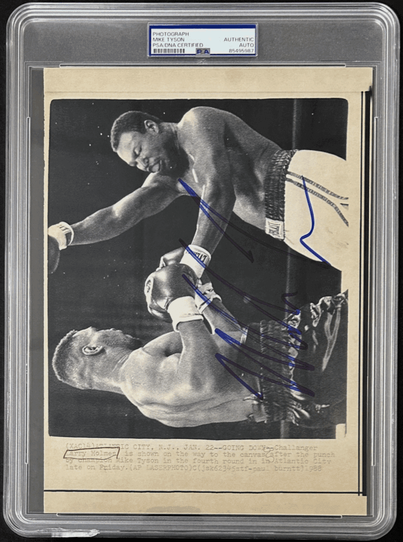 Mike Tyson Signed 1988 Type 3 Photograph PSA/DNA Tyson vs Larry Holmes - Image 2