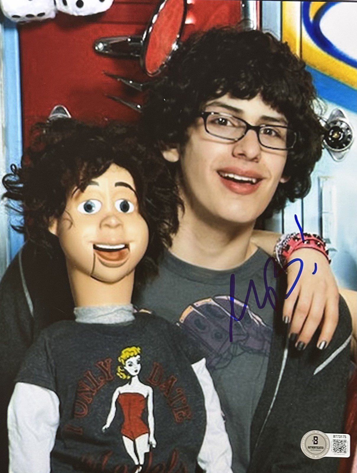 Matt Bennett Signed Autograph 8x10 Beckett Victorious Actor DJ 1