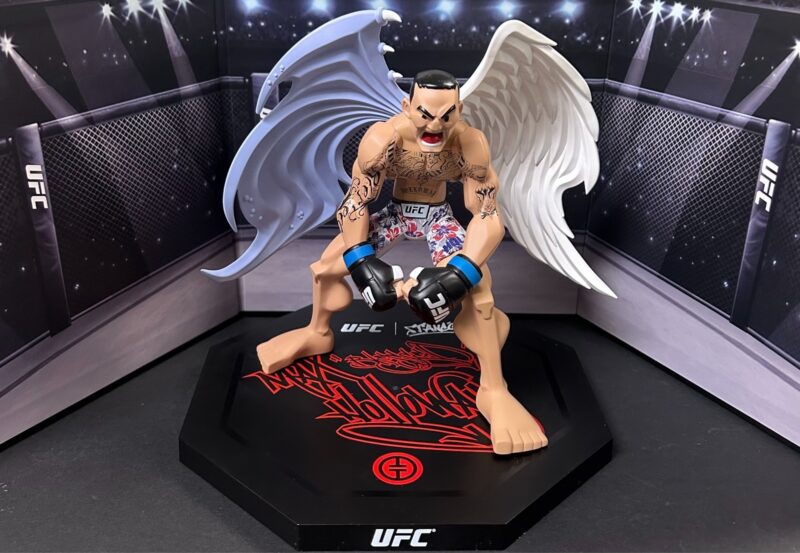 Max "Blessed" Holloway by Tracy Tubera UFC Stance Figure 65/300 - Image 5