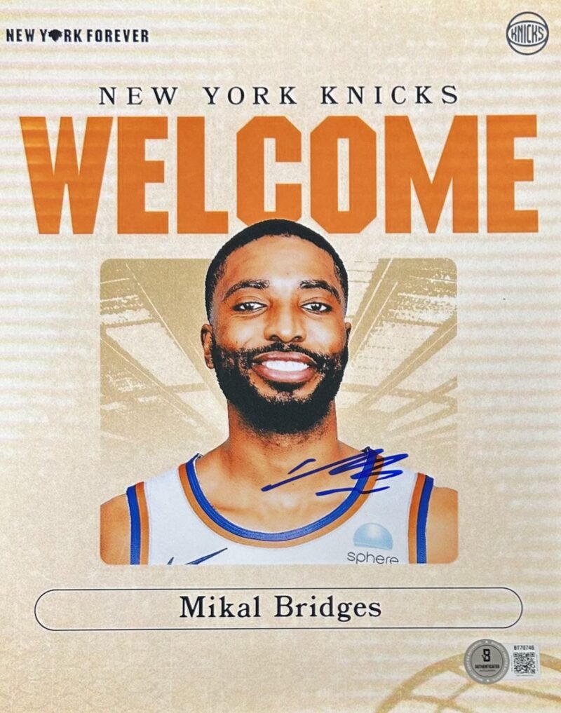 Mikal Bridges Signed Autograph 8x10 Beckett New York Knicks 2