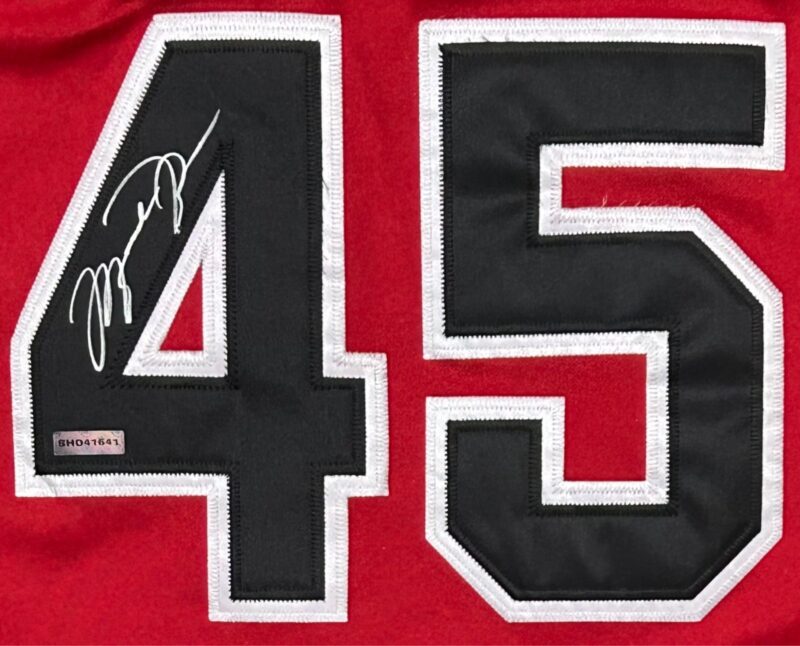 Michael Jordan Signed Hardwood Classics Chi. Bulls #45 Jersey Upper Deck & GOAT - Image 3
