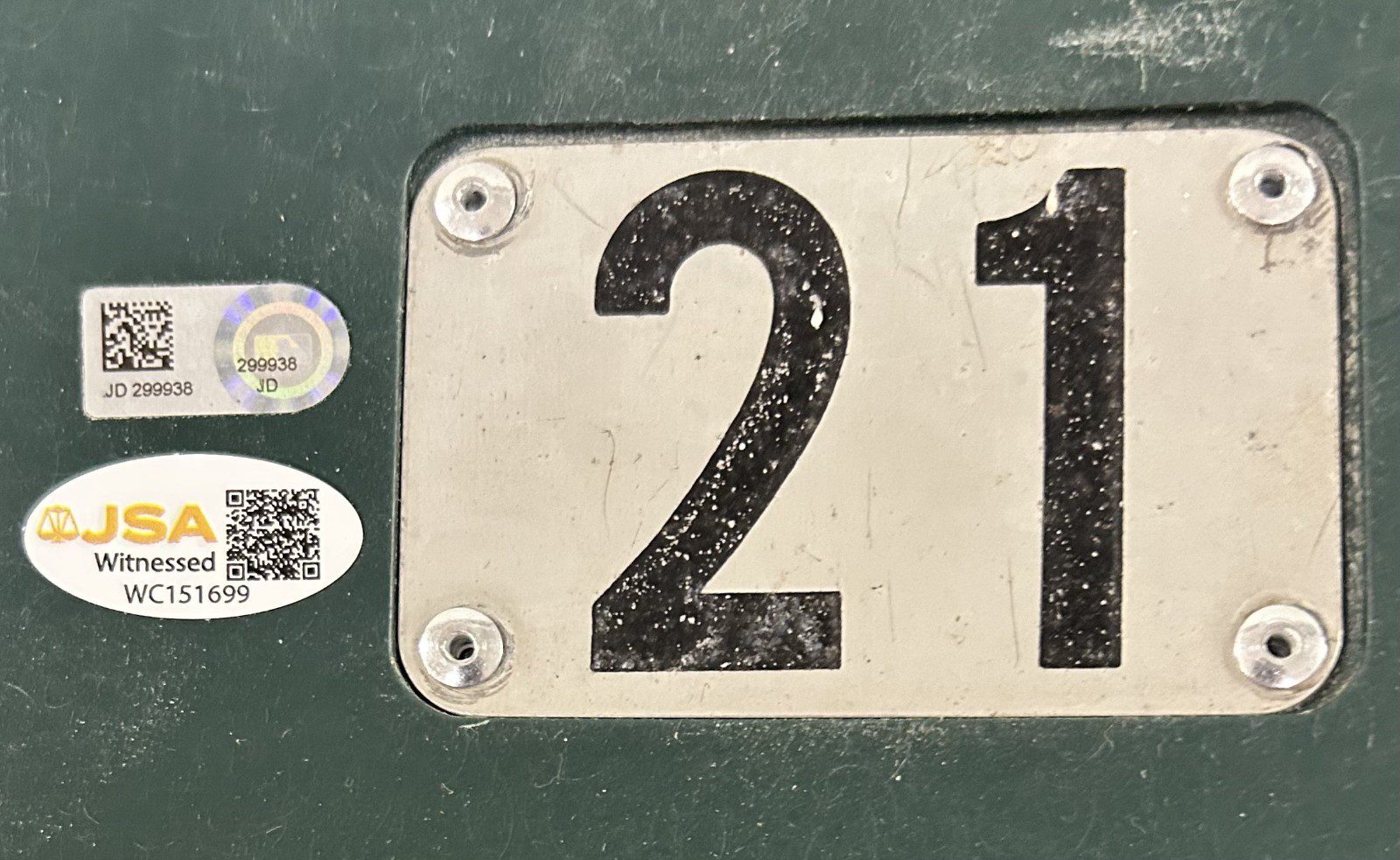 SAMMY SOSA SIGNED ORIGINAL GREEN WRIGLEY FIELD SEAT BACK MLB & JSA WC151699 - Image 3