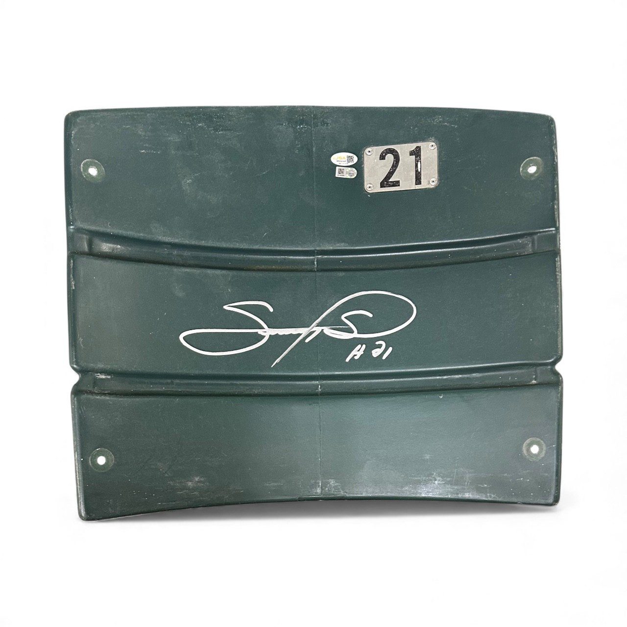 SAMMY SOSA SIGNED ORIGINAL GREEN WRIGLEY FIELD SEAT BACK MLB & JSA WB9669698