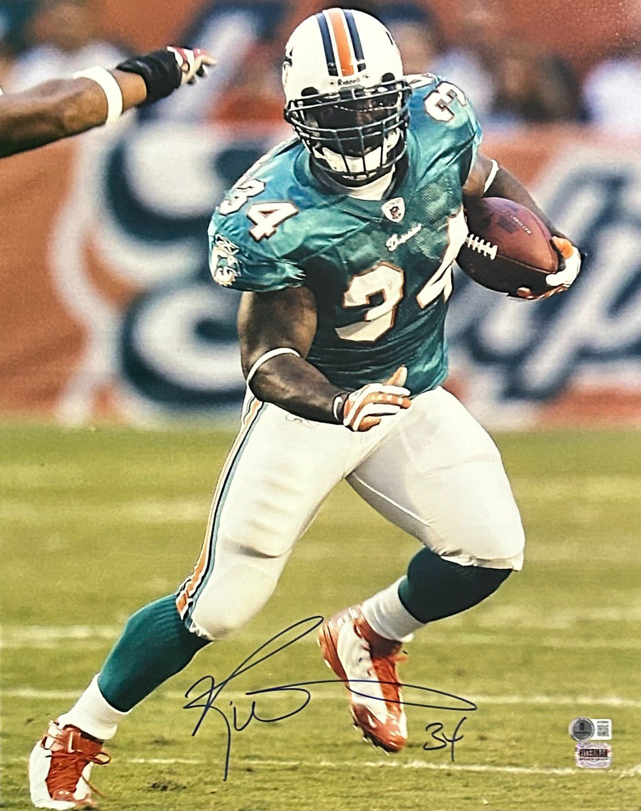 RICKY WILLIAMS AUTOGRAPHED 16x20 PHOTO BECKETT MIAMI DOLPHINS