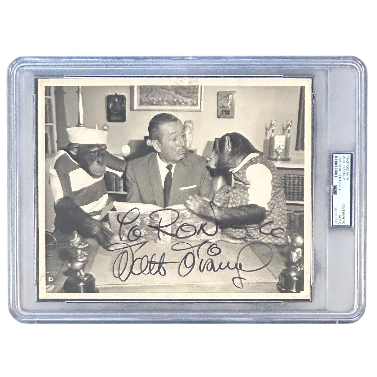 WALT DISNEY AUTOGRAPHED 8x10 PHOTOGRAPH PSA/DNA SLABBED 85618125
