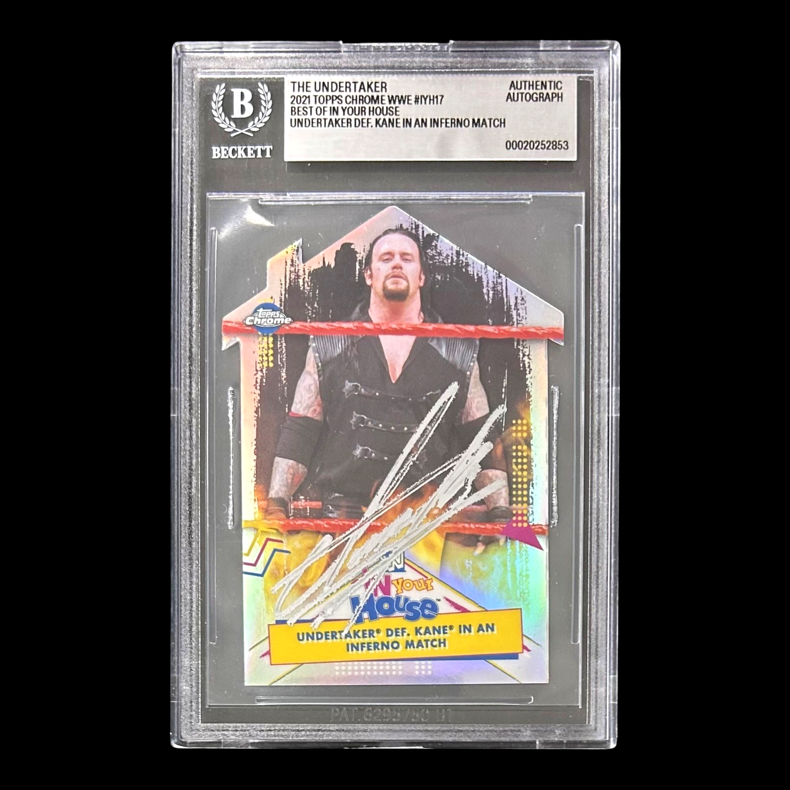 THE UNDERTAKER SIGNED 2021 TOPPS CHROME WWE Card #IYH17 BECKETT 20252853